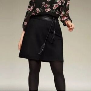 🌺 2/$20 Cabi #3583 AGENCY Black Thick Knit Stretch Ponte A Line Mini Skirt